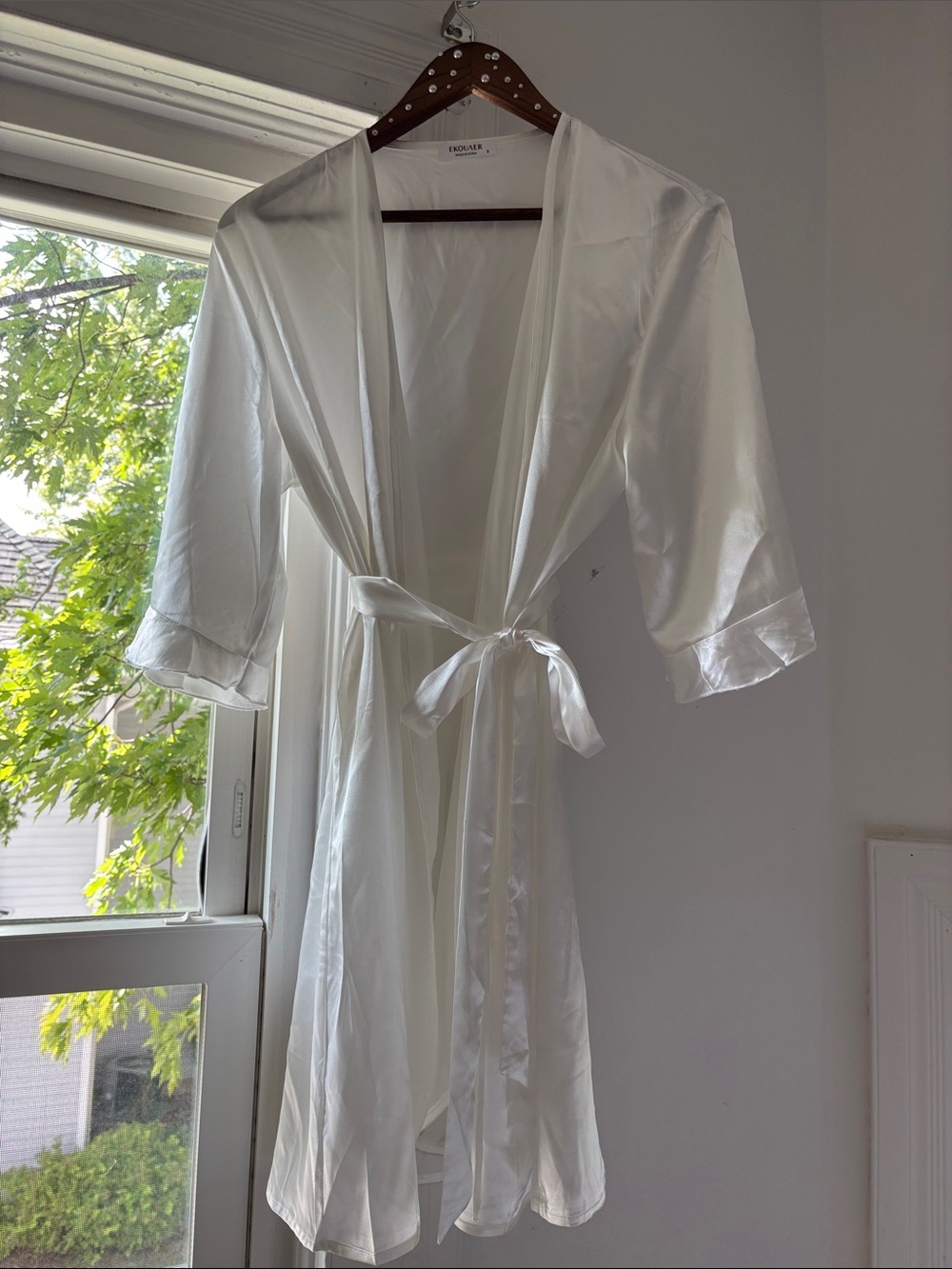 Short sleeve bridal robe